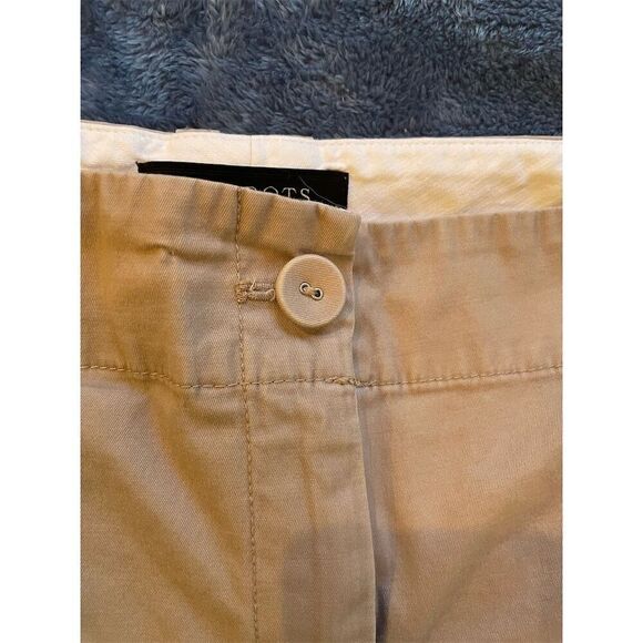 Talbots Women's Khaki Chino Shorts Size 16 Casual Summer Wear - Picture 6 of 10
